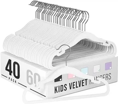 Золотые бархатные вешалки